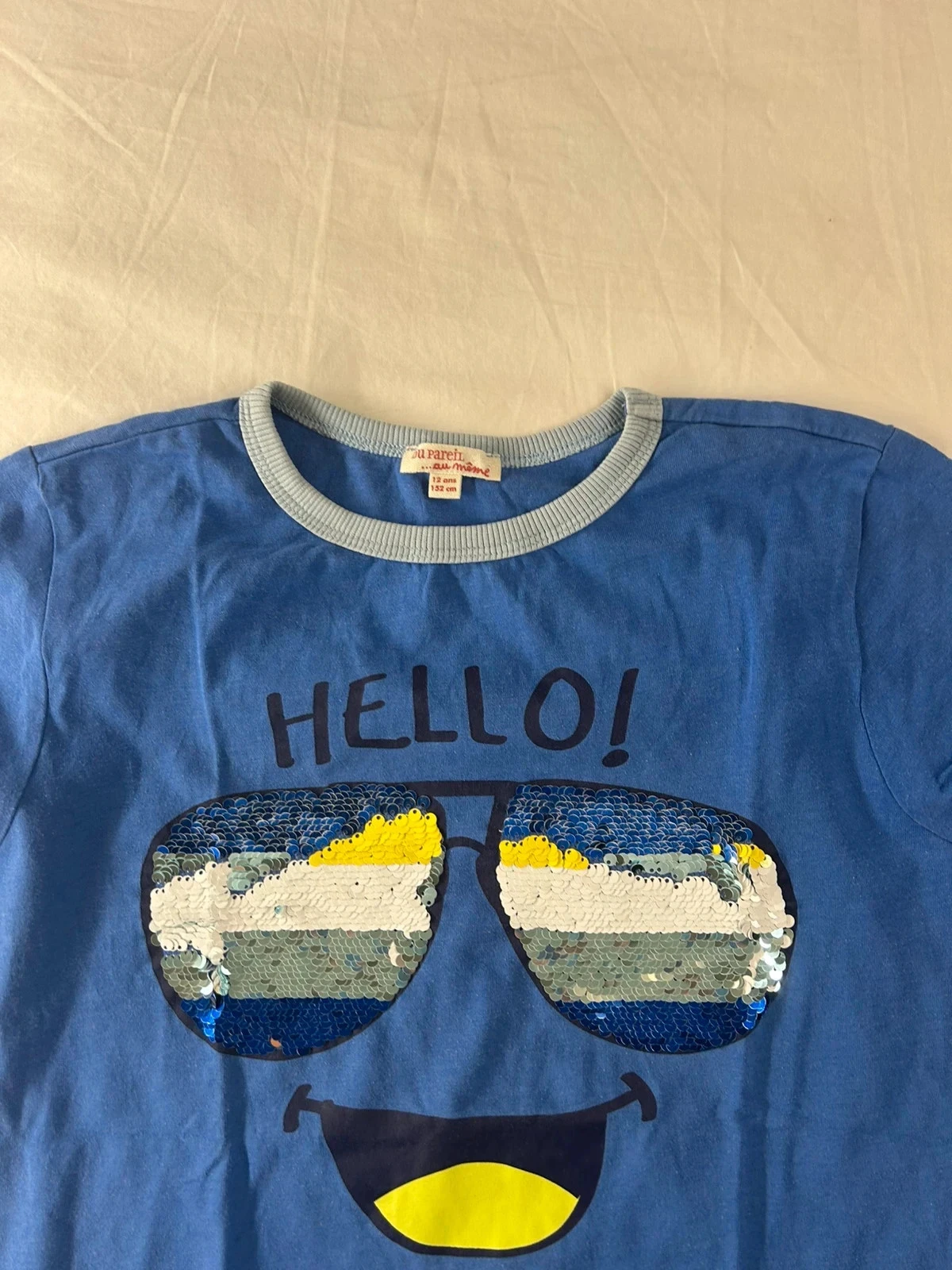 T-shirt azul com estampas do pareil au même – photo 4